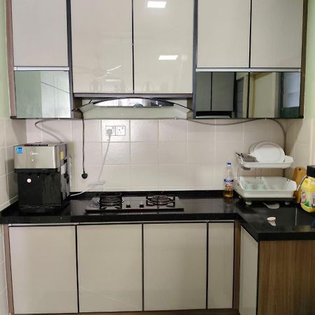 Nena Homestay Setia Alam, Air Conditioned, High Speed Internet Shah Alam Exterior foto